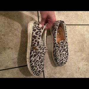 Woman’s Hey Dudes Misty size 5